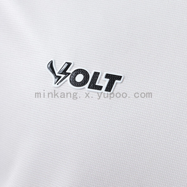 Camiseta Esporte Clube Vitória 2024/25 Arquero — detalle logo Volt