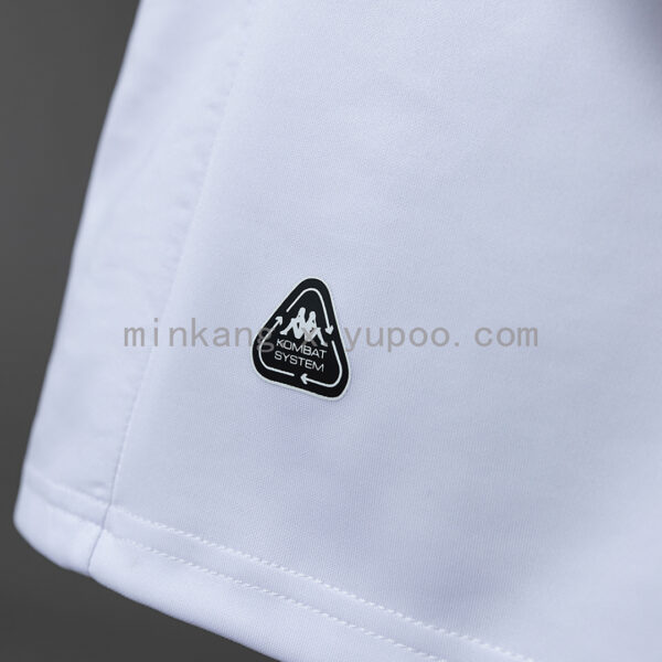 Camiseta Deportivo La Coruña 2024/25 Entrenamiento — detalle logo Kappa