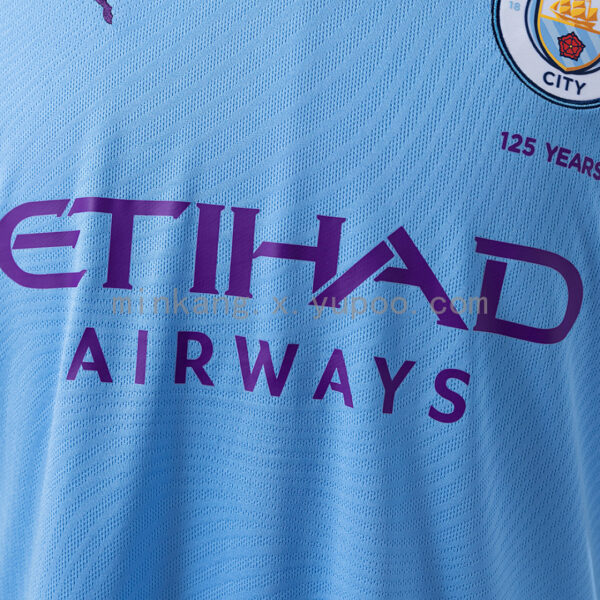 Camiseta Manchester City 2019/20 Retro Local - detalle manga y logo Puma
