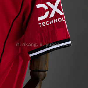 Camiseta Manchester United 2023/24 Local - detalle logo Adidas