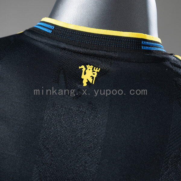 Camiseta Manchester United 1990 Retro Visita - detalle cuello