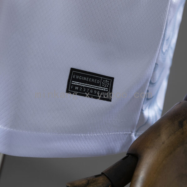 Camiseta Tottenham Hotspur 2023/24 Aniversario - detalle