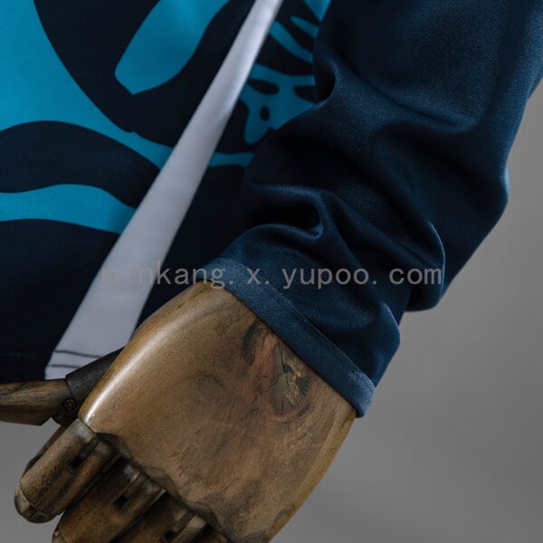 Camiseta Málaga C.F. 2023/24 Entrenamiento - detalle del cuello con cremallera