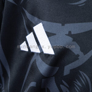 Camiseta Manchester United 2024/25 Edición Especial - detalle