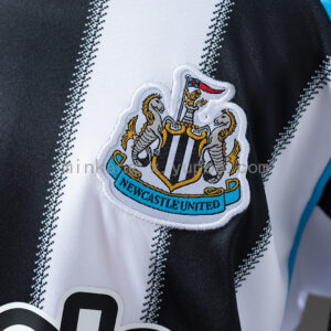 Camiseta Newcastle 2005/06 Retro Local - detalle logo Adidas