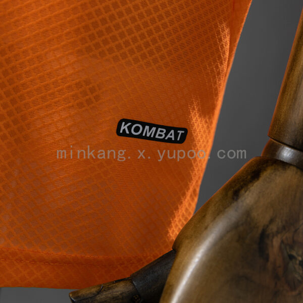 Camiseta Fiorentina 2023/24 Tercera - detalle patrocinador Mediacom