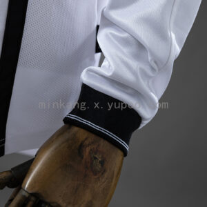 Camiseta Valencia CF 2000/01 Retro Local Manga Larga — detalle cuello