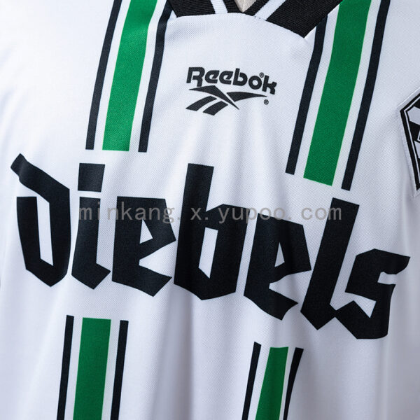 Camiseta Borussia Monchengladbach 2023/24 Local - detalle manga