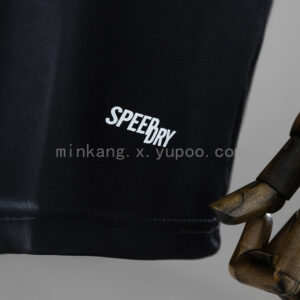 Camiseta FC St. Pauli Retro Kiezhelden Negra - detalle cuello y costuras