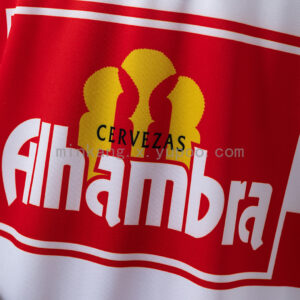 Camiseta Granada CF 1972 Retro Local — detalle bajo de la camiseta