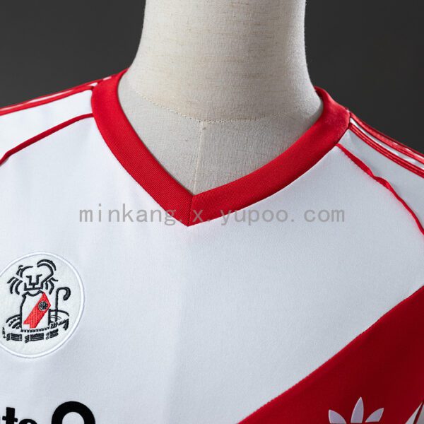 Camiseta River Plate 1986 Retro Local - detalle