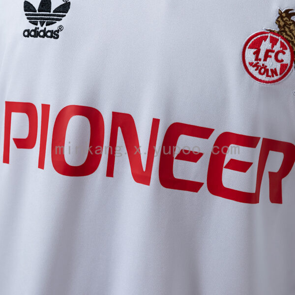 Camiseta FC Köln 1980/81 Retro Local - detalle del patrocinador Pioneer