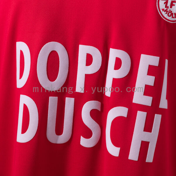 Camiseta FC Köln 1978 Retro Local - detalle cuello y mangas