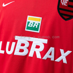 Camiseta Flamengo 1999/2000 Retro Local — detalle cuello y hombros