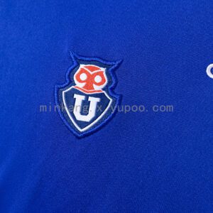 Camiseta Universidad de Chile 2011 Retro Local - detalle