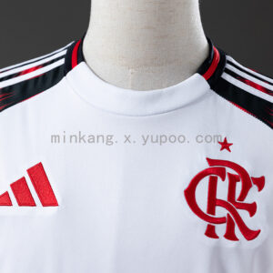 Camiseta Flamengo 2024/25 Entrenamiento — detalle lateral