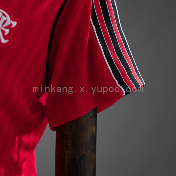 Camiseta Flamengo 1981 Retro Local — vista frontal completa