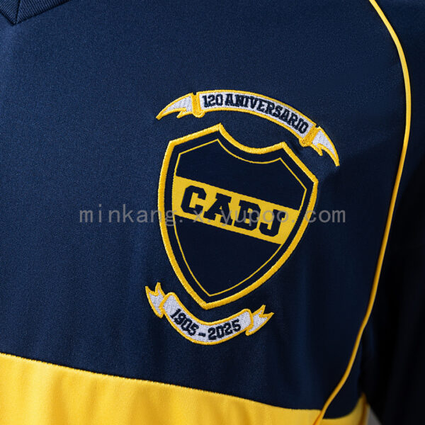 Camiseta Boca Juniors 2022/23 Local - detalle del patrocinador CET en la manga