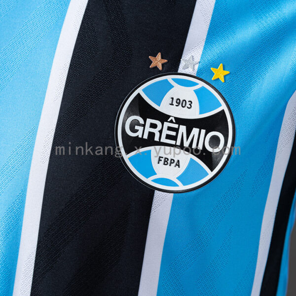 Camiseta Grêmio 2024/25 Local Versión Jugador – detalle del cuello blanco