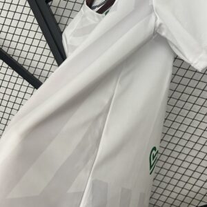 Camiseta Real Betis 2024/25 Arquero — detalle inscripción cuello interno