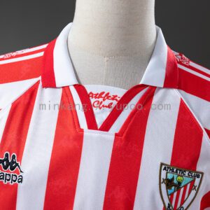 Camiseta Athletic Club 1998 Retro Local — detalle escudo