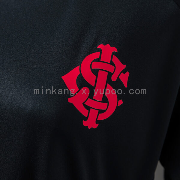 Camiseta Sport Club Internacional 2024 Entrenamiento — detalle lateral