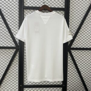 Camiseta Santos 2024 Edición Especial Blanca — detalle tejido y material
