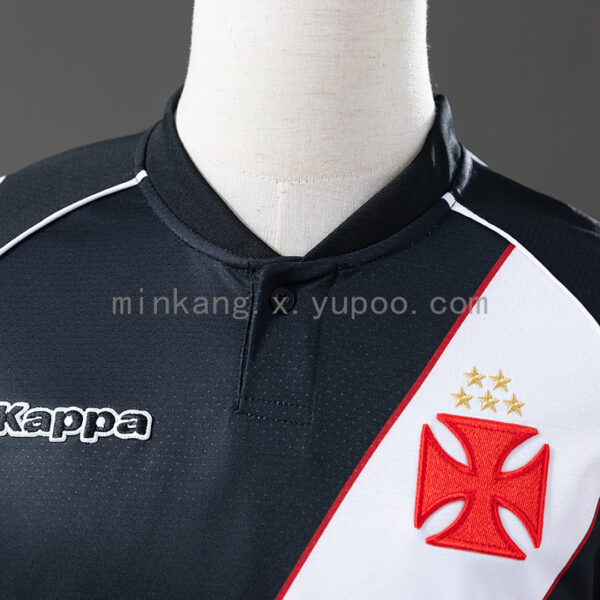 Camiseta Vasco da Gama 2023/24 Local Edición Especial — detalle de la banda diagonal y parte inferior