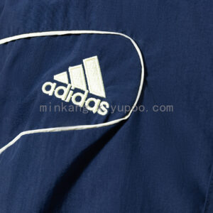 Camiseta Chelsea 2013/14 Cortaviento - detalle logo Adidas