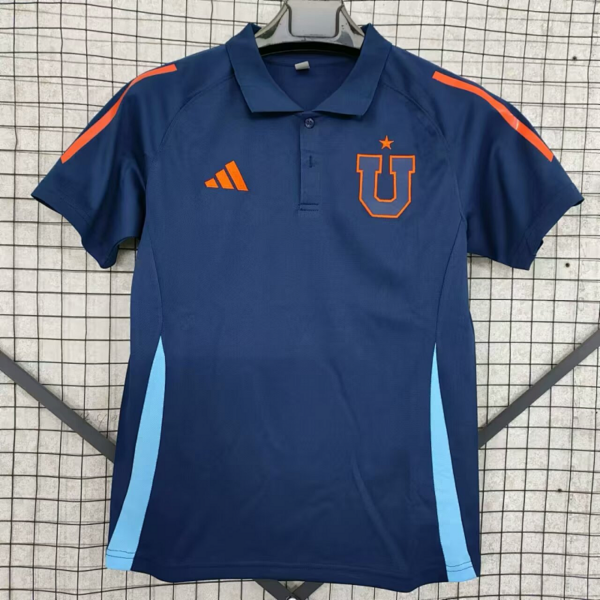 Camiseta Universidad de Chile 2023/24 Polo de Entrenamiento - detalle franja hombro