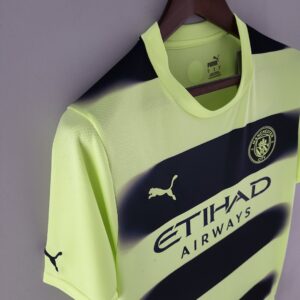 Camiseta Manchester City 2023/24 Tercera - detalle franjas horizontales
