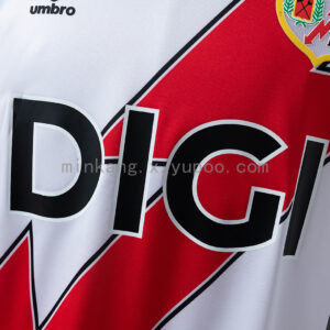 Camiseta Rayo Vallecano 2021/22 Local — vista completa del diseño