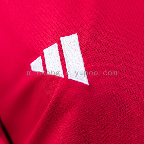 Camiseta Manchester United 2023/24 Local Mujer - detalle