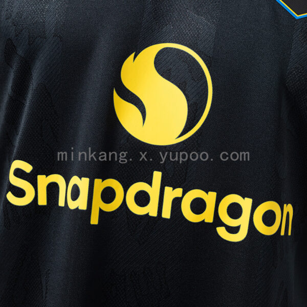 Camiseta Manchester United 2023/24 Tercera Versión Jugador - detalle cuello
