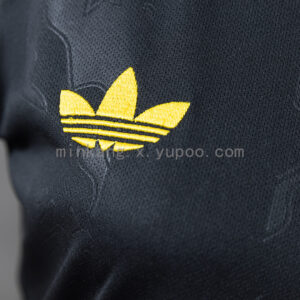 Camiseta Manchester United 2023/24 Tercera - detalle patrón del tejido