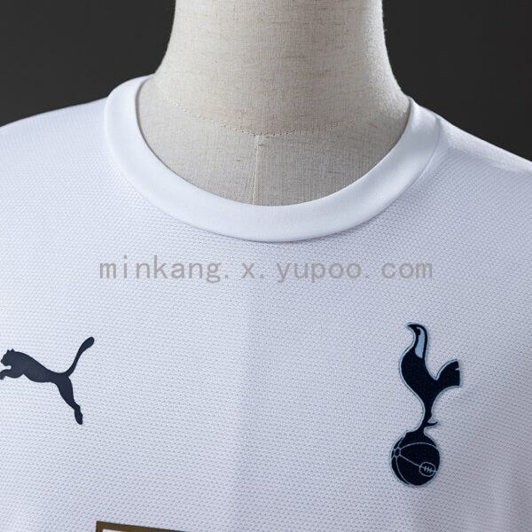 Camiseta Tottenham Hotspur 2006/07 Retro Local - detalle cuello