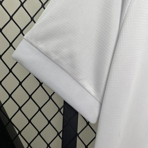 Camiseta Olympique de Marseille 2024/25 Edición Especial 125 Aniversario - detalle