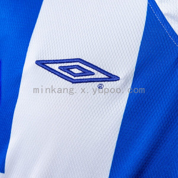 Camiseta Deportivo Alavés 2001/02 Local - detalle manga
