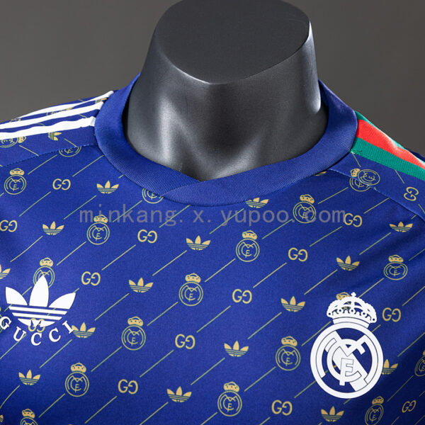 Camiseta Real Madrid 2022/23 Local Version Jugador — detalle bajo