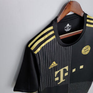 Camiseta FC Bayern München 2023/24 Visita - detalle del cuello y etiqueta interior