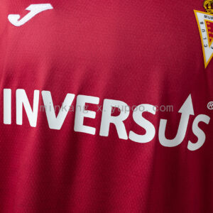 Camiseta Real Murcia 2023/24 Local — parte inferior de la espalda