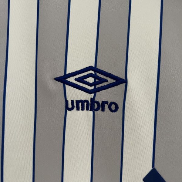 Camiseta Everton 1990 Retro Local - vista superior del hombro