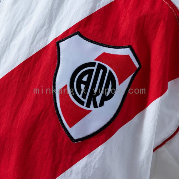 Camiseta River Plate 2024/25 Cortaviento Local - detalle