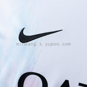 Camiseta Paris Saint-Germain 2023/24 Pre-Partido - detalle cuello