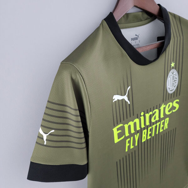 Camiseta AC Milan 2022/23 Tercera - detalle de la manga