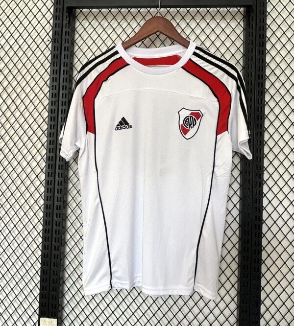Camiseta River Plate 2017/18 Entrenamiento - detalle