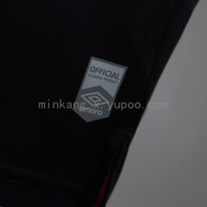 Camiseta Club Athletico Paranaense 2023/24 Tercera — detalle manga