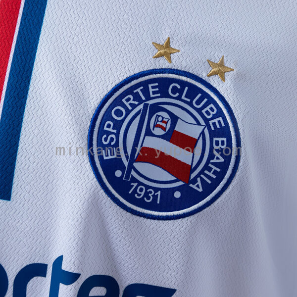 Camiseta Bahia 2023/24 Local — detalle manga y puño