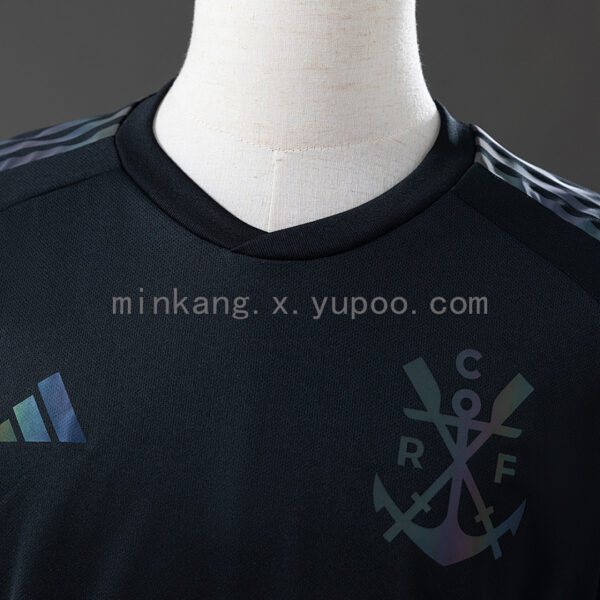 Camiseta Flamengo 2023/24 Tercera — detalle cuello