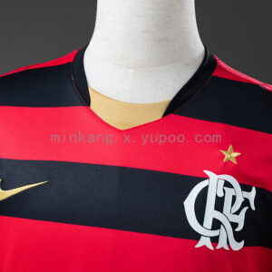 Camiseta Flamengo 2023/24 Local Manga Larga — detalle